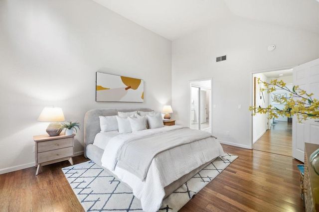 2131 Avy Avenue, Menlo Park, CA 94025
