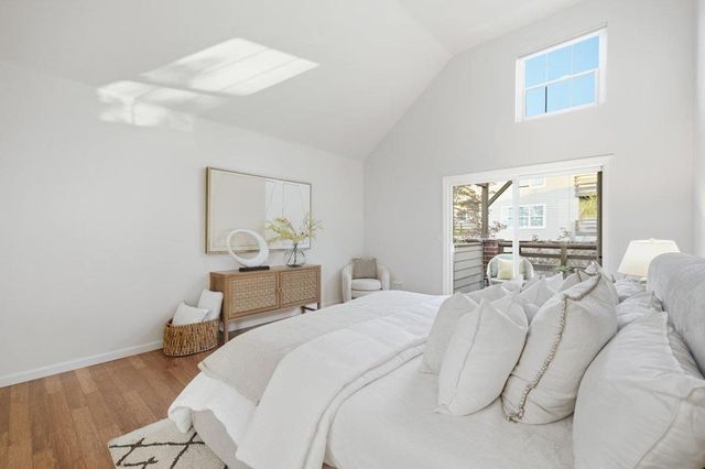 2131 Avy Avenue, Menlo Park, CA 94025