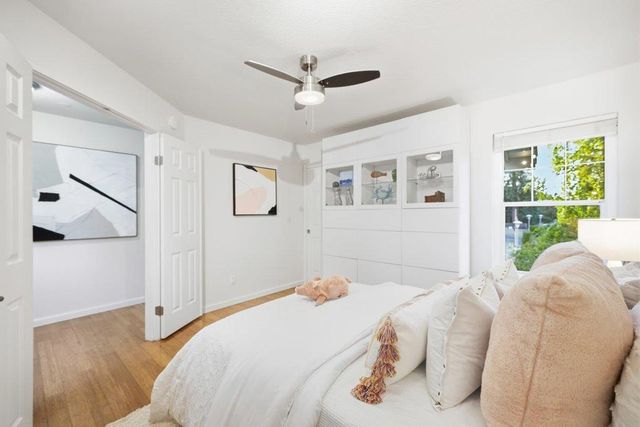 2131 Avy Avenue, Menlo Park, CA 94025