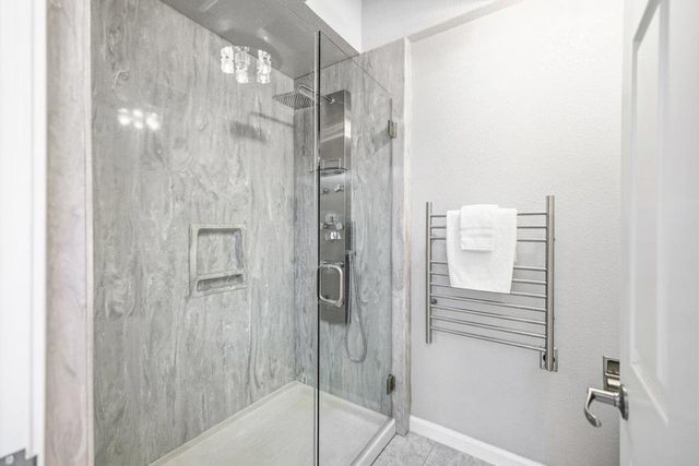 2131 Avy Avenue, Menlo Park, CA 94025
