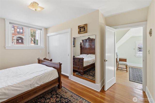 425 Walker Street, Port Townsend, WA 98368