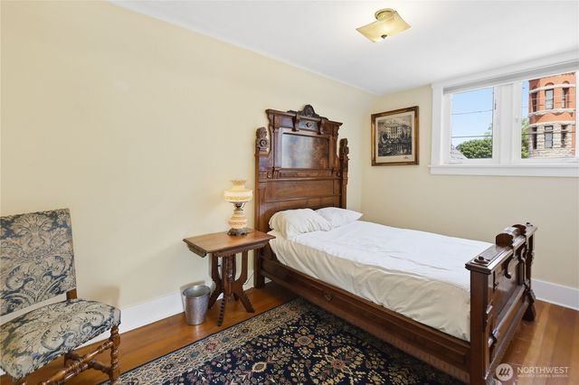 425 Walker Street, Port Townsend, WA 98368