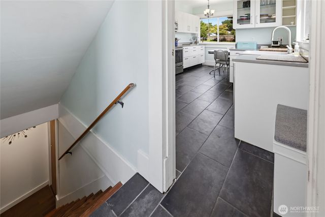 425 Walker Street, Port Townsend, WA 98368
