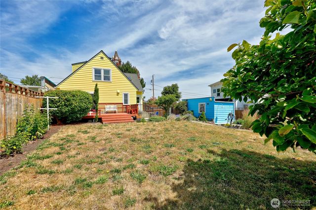 425 Walker Street, Port Townsend, WA 98368