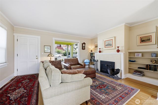 425 Walker Street, Port Townsend, WA 98368