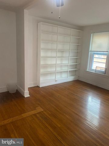 6 PEACE ST, Trenton, NJ 08608