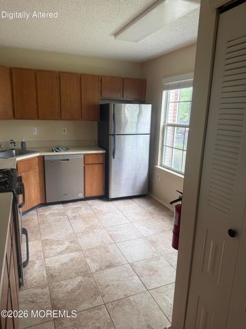 31 Citation Court, Tinton Falls, NJ 07724