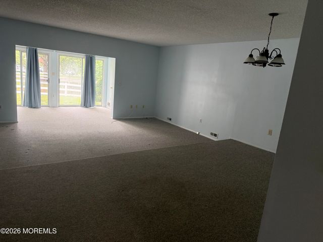 31 Citation Court, Tinton Falls, NJ 07724