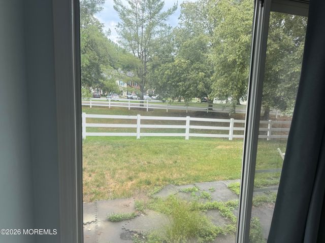 31 Citation Court, Tinton Falls, NJ 07724