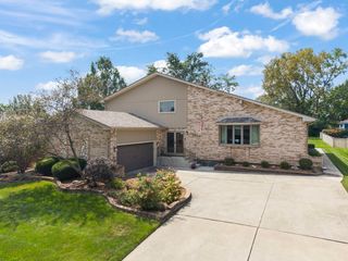 13540 S Monaghan Road, Homer Glen, IL 60491