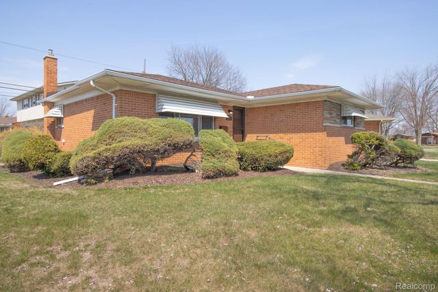 30705 Longfellow Avenue, Madison Heights, MI 48071