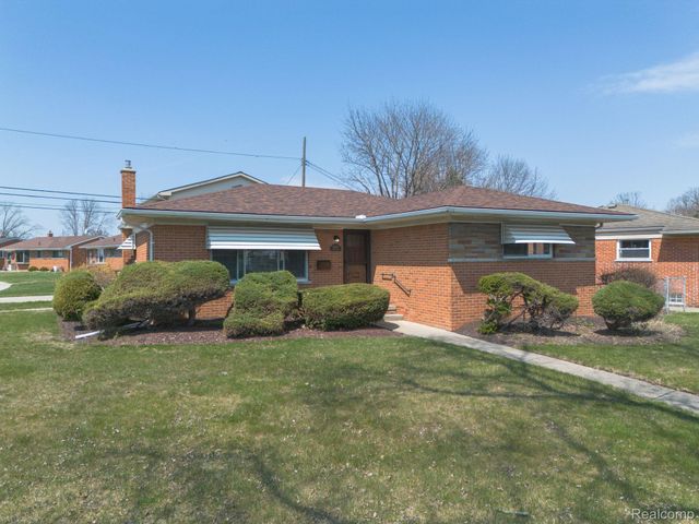 30705 Longfellow Avenue, Madison Heights, MI 48071