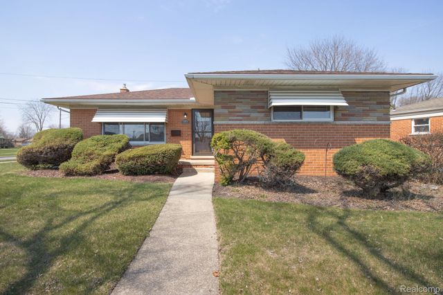 30705 Longfellow Avenue, Madison Heights, MI 48071
