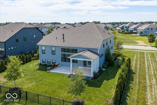 5145 Peachtree Road, Zionsville, IN 46077