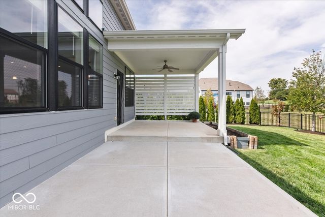 5145 Peachtree Road, Zionsville, IN 46077