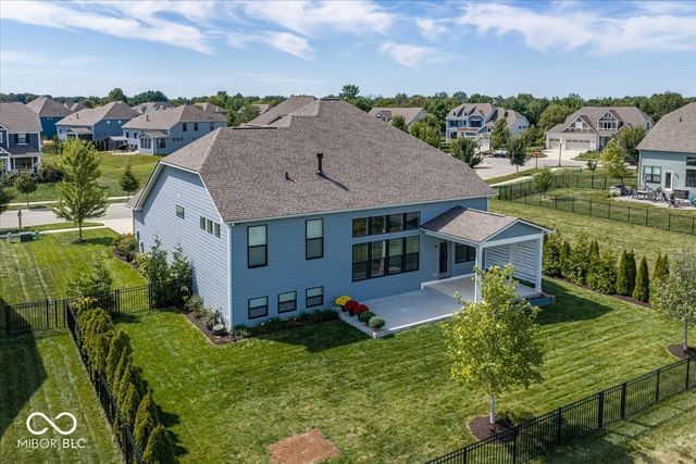 5145 Peachtree Road, Zionsville, IN 46077