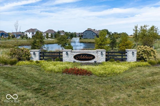 5145 Peachtree Road, Zionsville, IN 46077