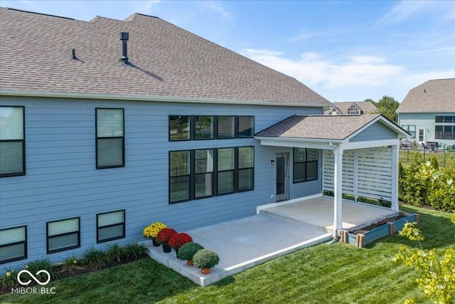 5145 Peachtree Road, Zionsville, IN 46077