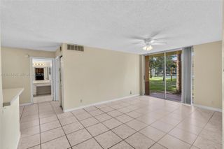 10765 Cleary Blvd 104, Plantation, FL 33324