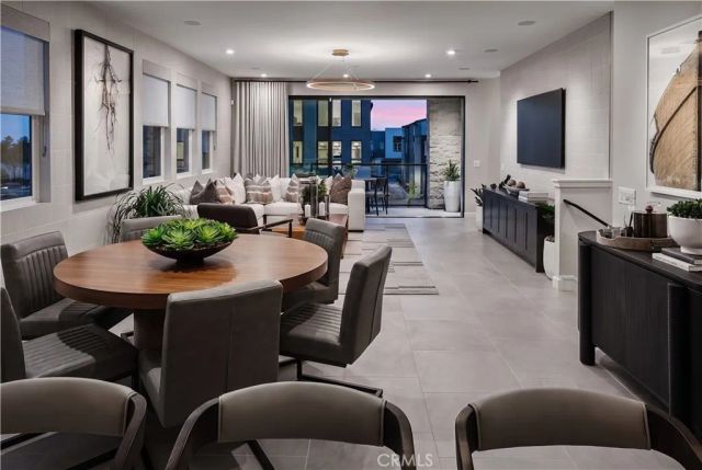 172 Palisades, Irvine, CA 92618