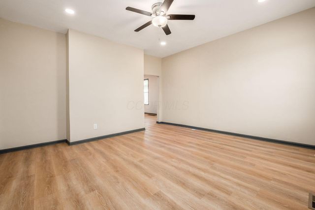 323 W Park Avenue, Columbus, OH 43223