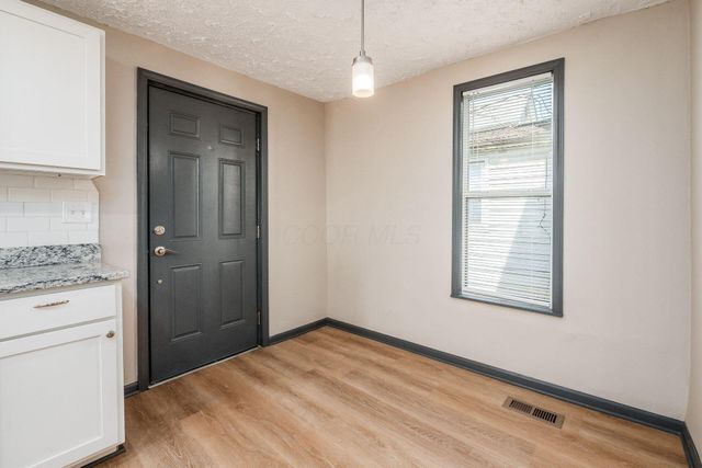 323 W Park Avenue, Columbus, OH 43223