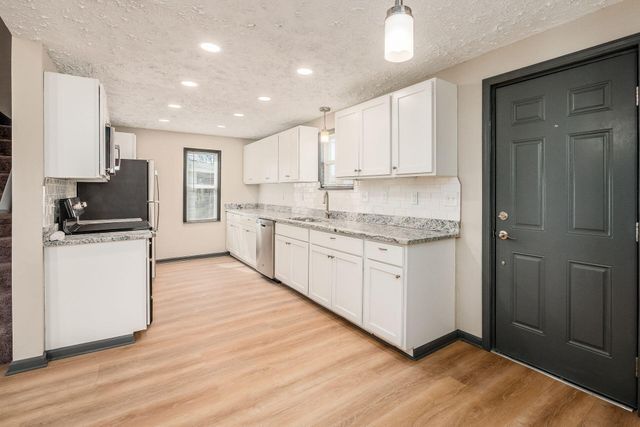 323 W Park Avenue, Columbus, OH 43223