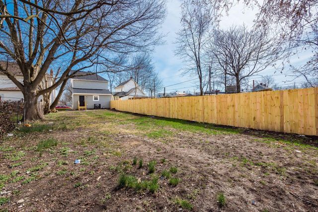 323 W Park Avenue, Columbus, OH 43223