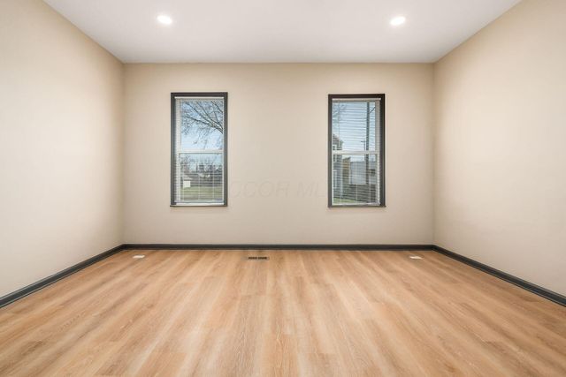 323 W Park Avenue, Columbus, OH 43223