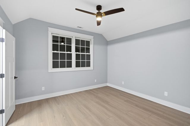 438 Deer Run Rd, Wartrace, TN 37183