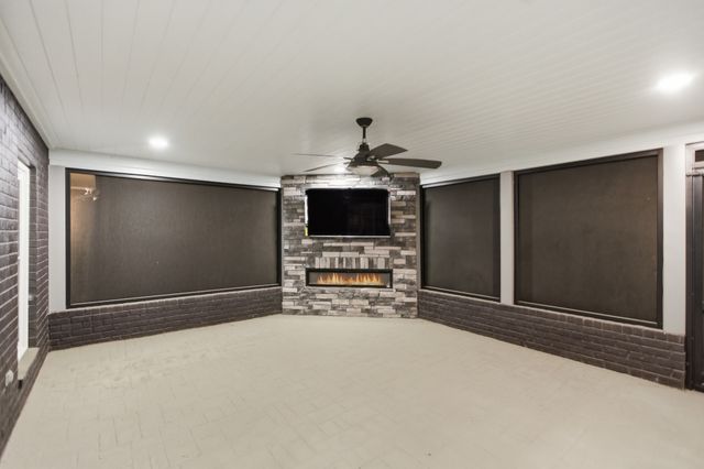 438 Deer Run Rd, Wartrace, TN 37183