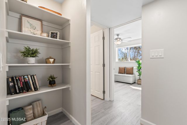 806 N Arcadia Avenue, Tucson, AZ 85711