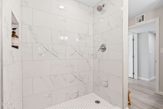 806 N Arcadia Avenue, Tucson, AZ 85711