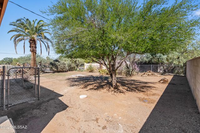 806 N Arcadia Avenue, Tucson, AZ 85711