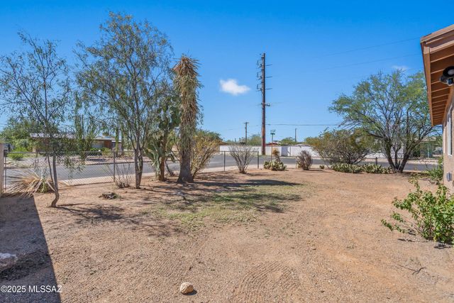 806 N Arcadia Avenue, Tucson, AZ 85711
