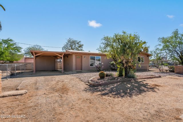 806 N Arcadia Avenue, Tucson, AZ 85711