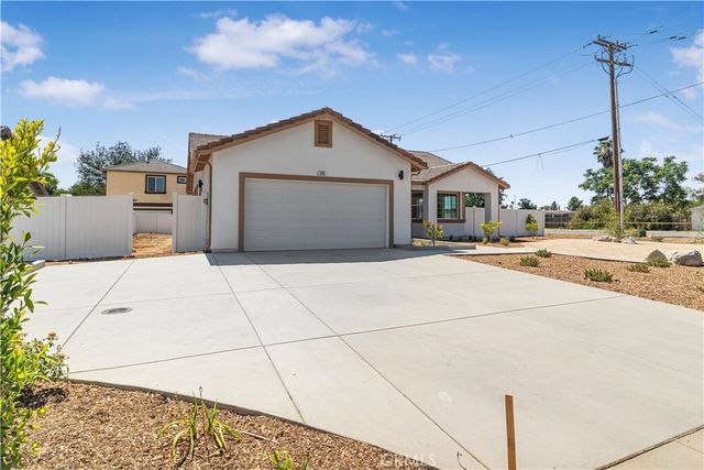 595 E 12th Street, Beaumont, CA 92223