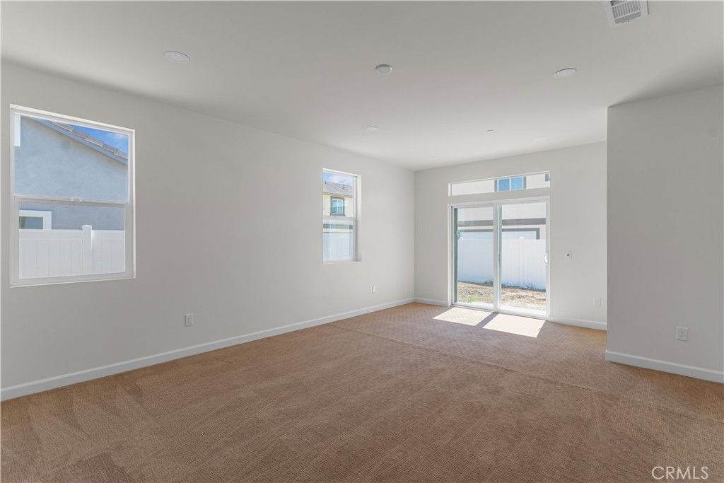 Image 25 of property listing at 595 E 12th, Beaumont, CA 92223
