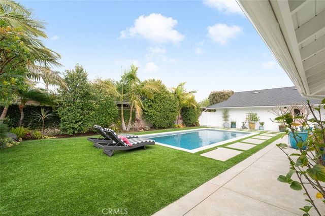 1419 Santiago, Newport Beach, CA 92660