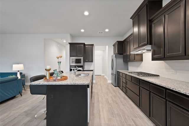 1066 Fleetwood Drive, Justin, TX 76247
