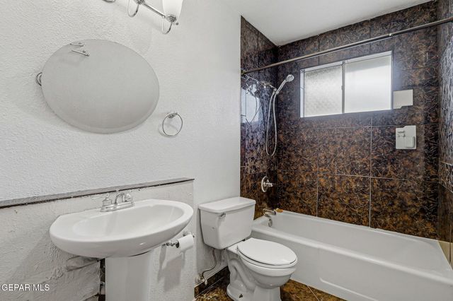 6613 Escondido Drive B, El Paso, TX 79912