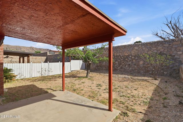 6613 Escondido Drive B, El Paso, TX 79912