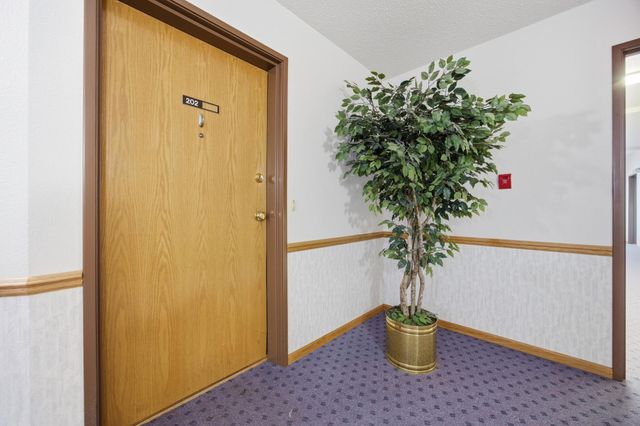 2705 35th Avenue S 202, Fargo, ND 58104