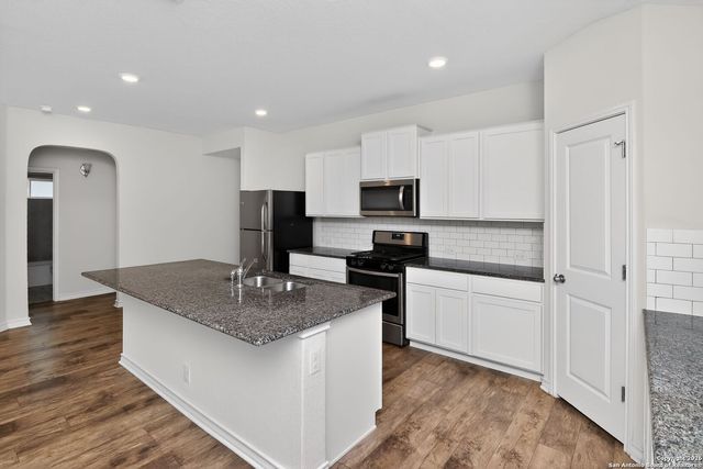 13129 Needle Grass, San Antonio, TX 78254