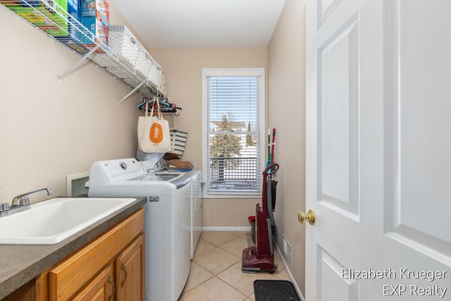 4501 Hickory Grove Court, Ada, MI 49301