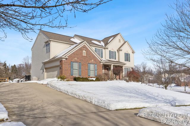 4501 Hickory Grove Court, Ada, MI 49301
