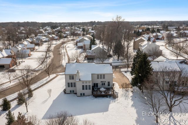 4501 Hickory Grove Court, Ada, MI 49301