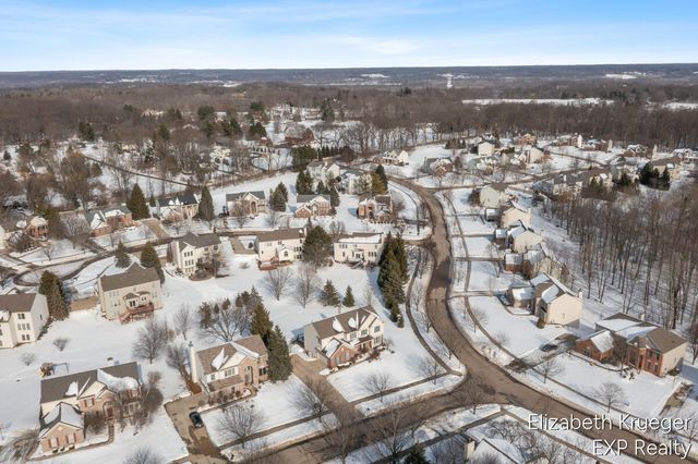 4501 Hickory Grove Court, Ada, MI 49301