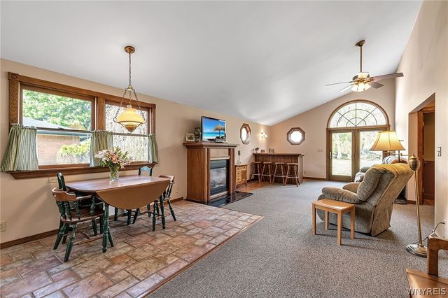 59 Weigand Street, West Seneca, NY 14224