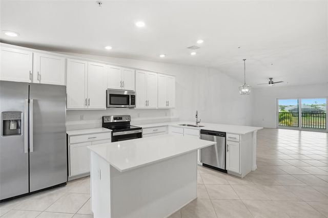 14194 HERITAGE LANDING BOULEVARD 627, Punta Gorda, FL 33955